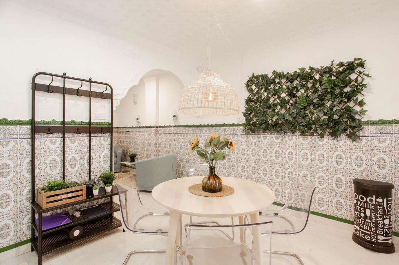 Lovely Home With Sunny Patio Near The Beach Valence Extérieur photo