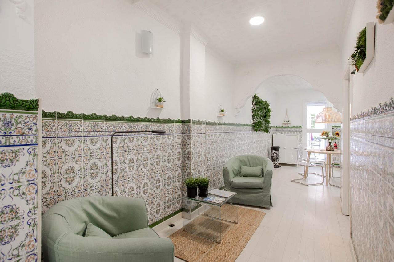 Lovely Home With Sunny Patio Near The Beach Valence Extérieur photo