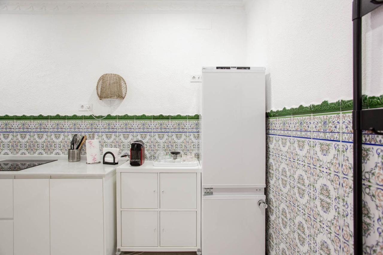 Lovely Home With Sunny Patio Near The Beach Valence Extérieur photo