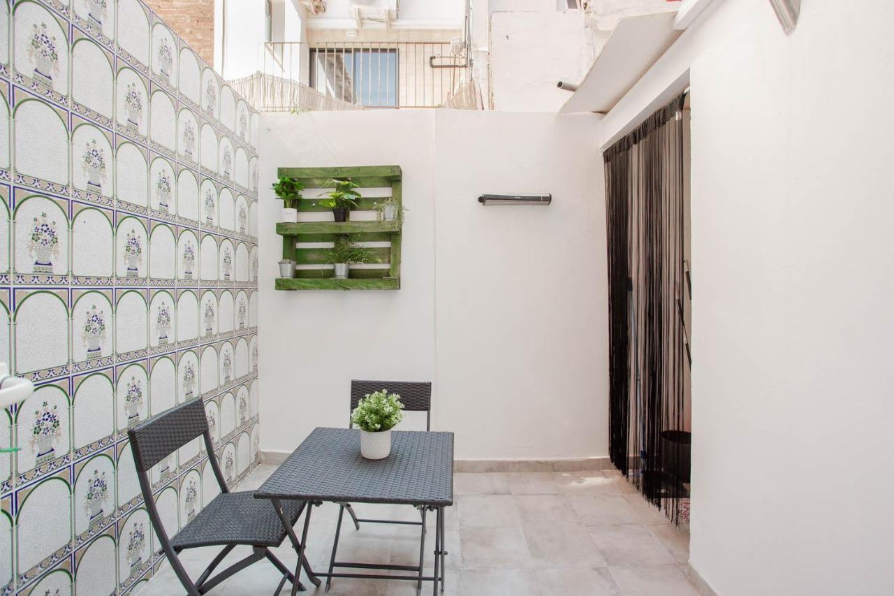 Lovely Home With Sunny Patio Near The Beach Valence Extérieur photo